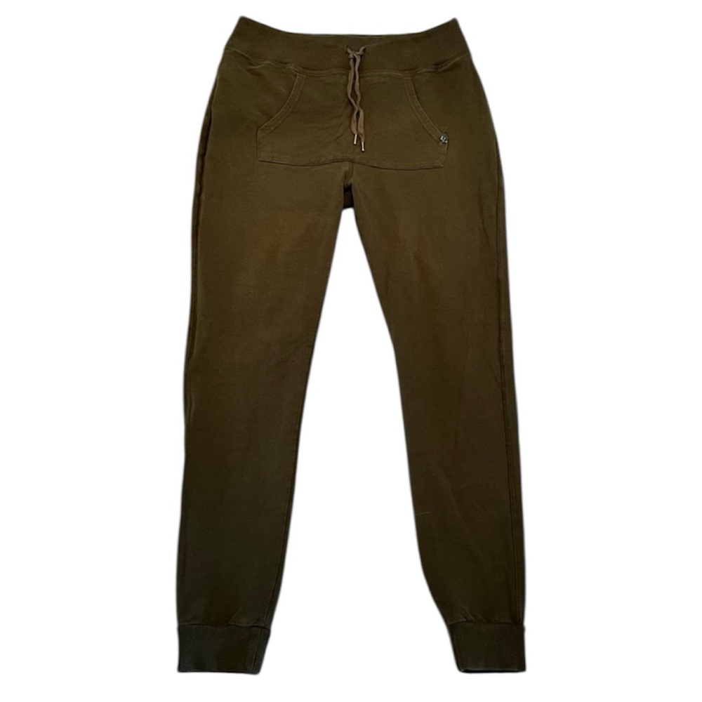 Met Jeans , sweatpants